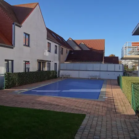 Apartment Neo Portus V0001 With Shared Outdoor Pool
